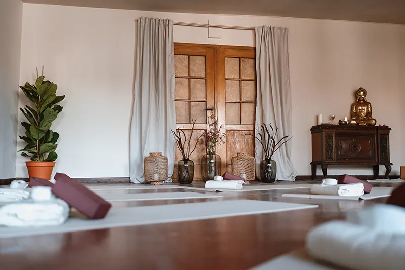Atmosphäre im inside. Yoga-Studio